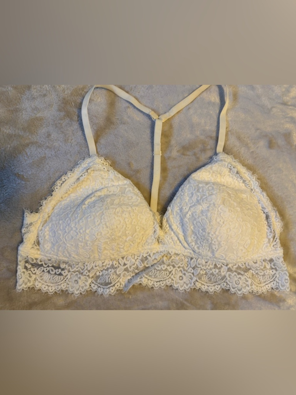 Aerie Ivory Eyelash Lace Lightly Padded Bralette in Size Large